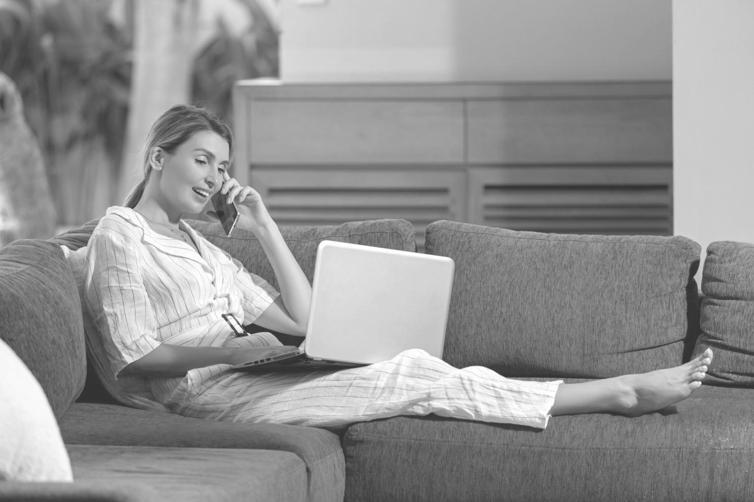 Teilnehmer beim strukturierten Lernen von Finanzanalyse-Grundlagen